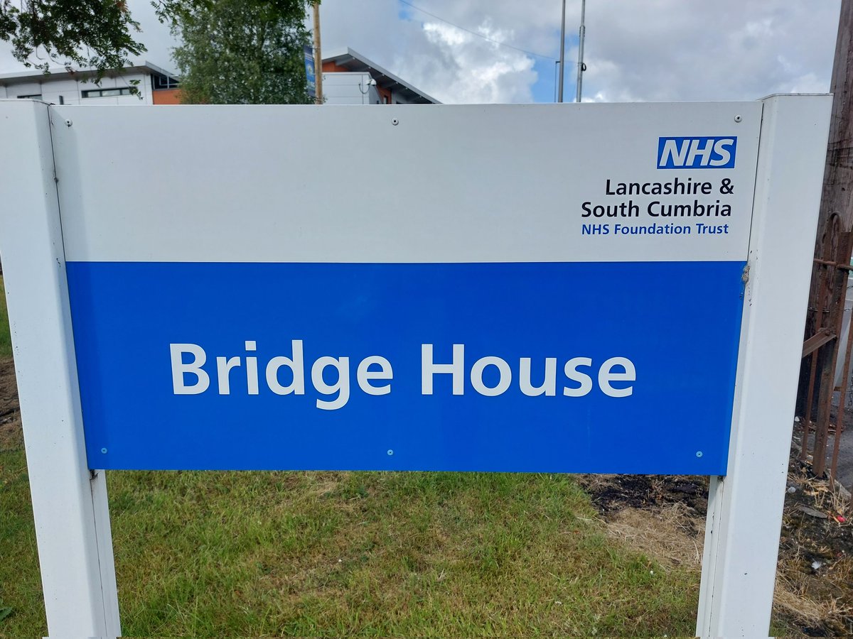 MEND_Study's tweet image. At Bridge House today finishing off the research clinicians 6-weeks of induction &amp;amp; intervention training with role plays! 
Getting closer to starting participant recruitment now :)
@LSCFTResearch #gettheresearchbug