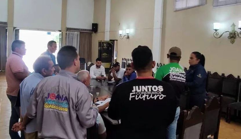 📝⚽️ Gracias al apoyo de la Alc. <a href="/johanitakenpo/">Joana Sánchez</a>, se desarrolló una mesa de trabajo para la organización del Campeonato Nacional de Futbol Sala Síndrome de Down que se llevará a cabo en la Cancha Pepe Croquer en el Municipio, a cargó del Director de Turismo el Lic. Edgardo Díaz.