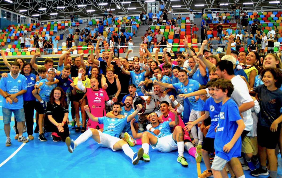 🏆 ¡ @udibizagasifred competirá en Segunda Federación la próxima temporada!

🔝 ¡Conoce de primera mano los detalles del ascenso!

🔗 bit.ly/reportaje-Ibiza