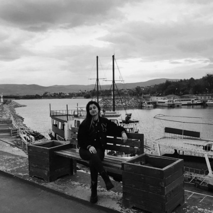_berivangunes's tweet photo. #YeniProfilResmi https://t.co/ljCLLZWCDU