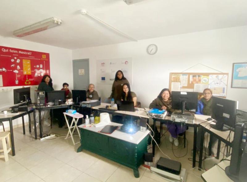 👏Aquí algunes fotografies dels tallers de formació impartits per <a href="/caritasmenorca/">Càritas Menorca</a>  en el marc del conveni de col·laboració amb el <a href="/ConsellMenorca/">Consell de Menorca</a>  per a executar accions formatives i d’orientació per a l’ocupació per a l’any 2022 
+INFO: ocupacio.cime.es/ca/Caritas_imp…