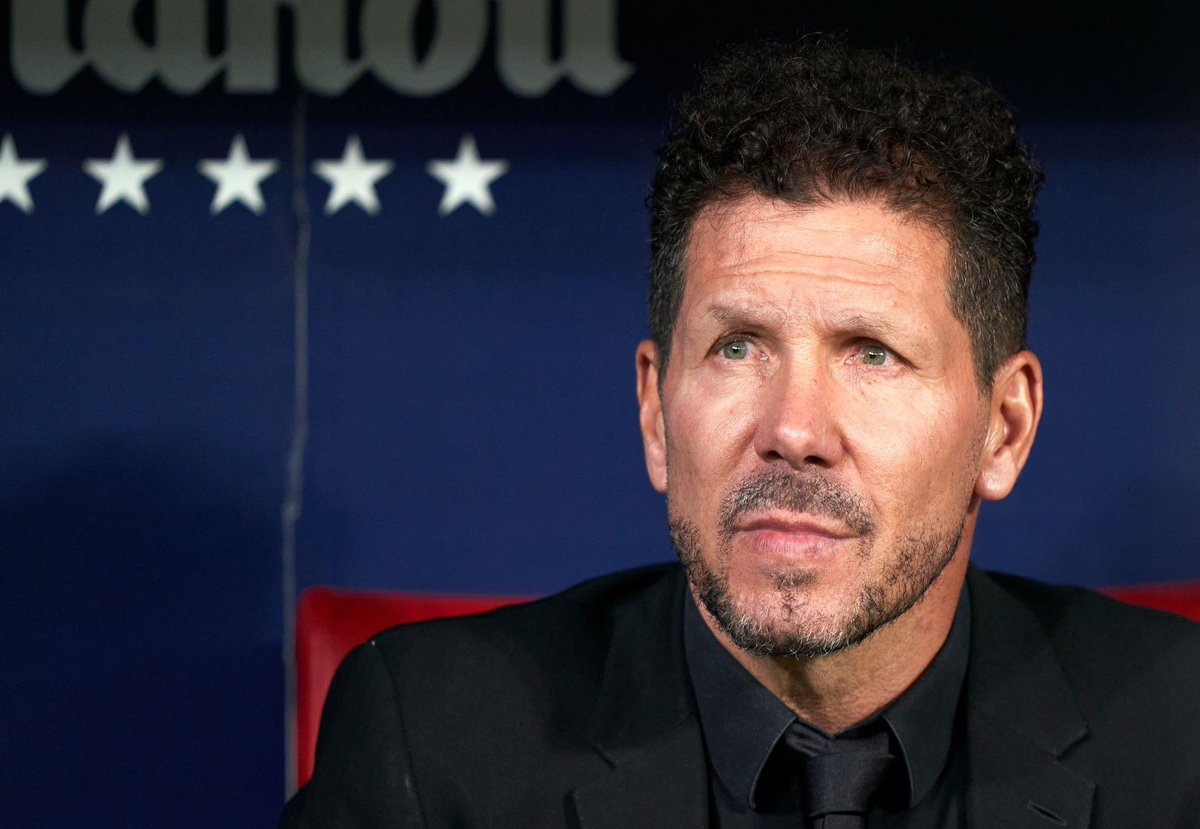 💣🚨| BREAKING: Atlético Madrid’s idea is to renew Diego Simeone’s contract once the squad is closed with the new signings and departures. The coach is aware of it.

[@elpais_deportes]