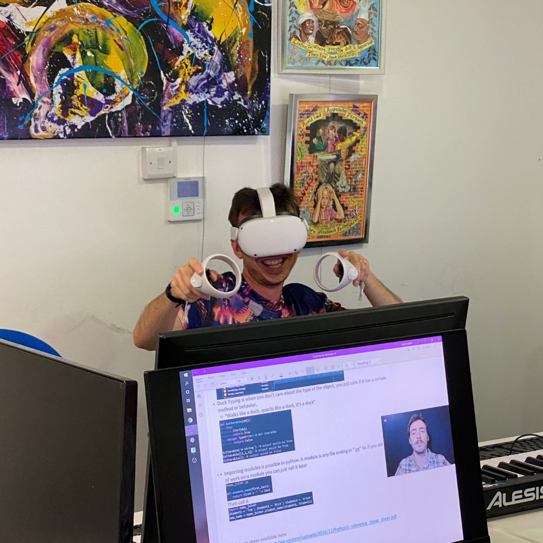 Jamie tasting our new #MetaQuest 2 headsets. Thank you to @alwcymru for the partnership in increasing access and digital training. #SwanseaDigital #DigitalAccess