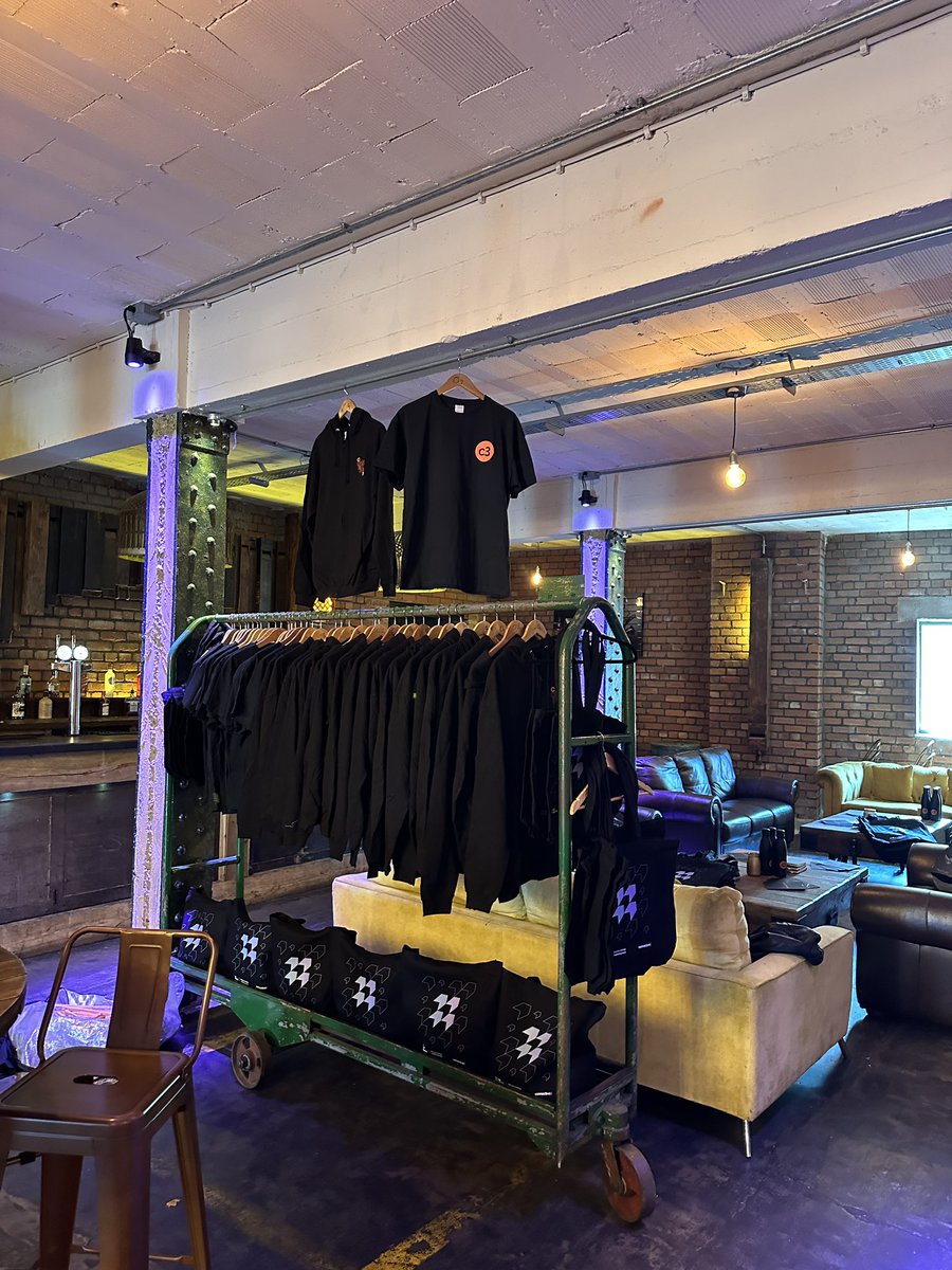 connective3 tweet media