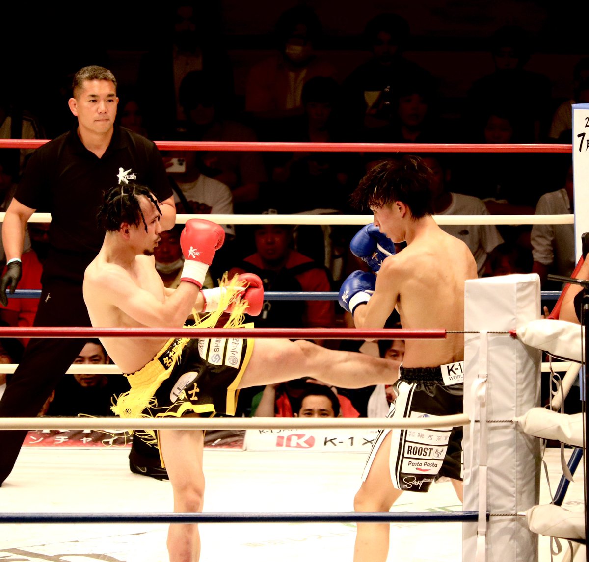 tomozo_1210's tweet photo. 先日のKrush150
新美選手vs寺田選手
#krush150
#ファインダー越しの私の世界 https://t.co/wF57jfOlCr