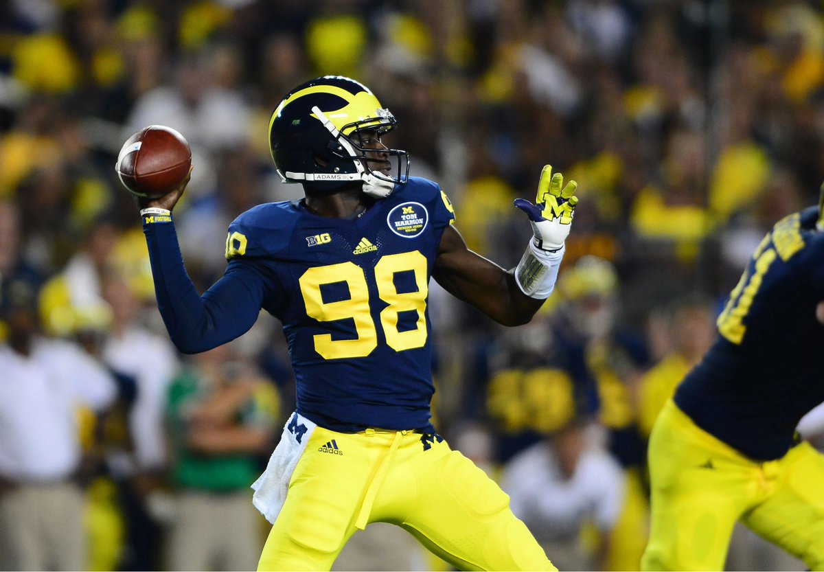 awarsen7's tweet photo. @PardonMyTake @ryenarussillo @will_levis Credit to @Billyhottakes, you were correct at the very end of the show. Devin Gardner wore 98 for Michigan! #GoBlue https://t.co/o1z8syzgSx
