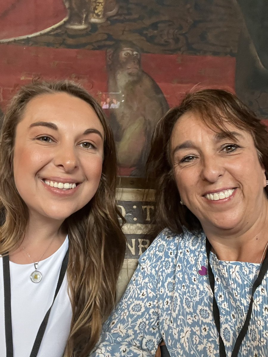 Training_RCA's tweet image. Yesterday we had the honor of representing @FAVORUK at the #TakingActionOnAddiction reception hosted by @DanCardenMP at the Houses of Parliament💜