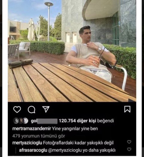 tvkrali's tweet photo. Bazı magazin sayfaları sırf etkileşim uğruna bu durumu güzelliyorlar gerçekten midem kaldırmıyor!!! Fanlara oynamayı kesin artık 2-3 etkileşim uğruna yazık! Samimiyetsizsiniz!!! Ben bu durumu güzellemiyorum!! ASLA!!! https://t.co/s2UGOeZ8m3