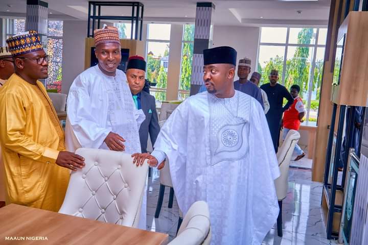 ElKaoug's tweet photo. #NIGER/#NIGERIA/#UNIVERSITÉS: LE PARTENARIAT ENTRE L’#UDDM ET #MAAUN EN MARCHE…! https://t.co/CrcREgTgDF https://t.co/2hSUtPCn6v