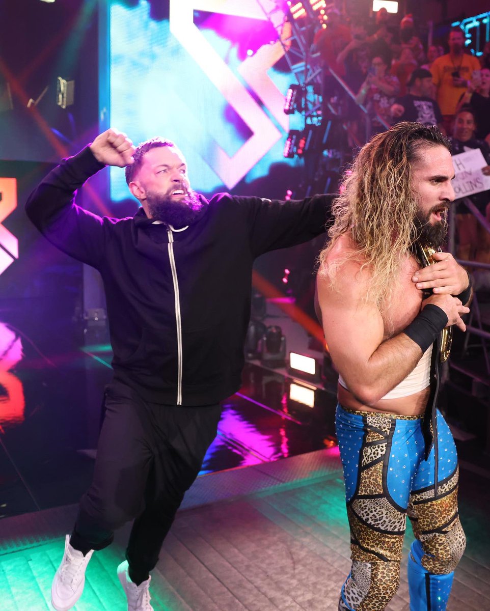 Finn Bálor tweet media