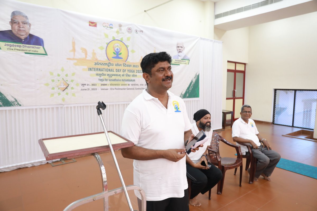 pmgkochi's tweet photo. @AshwiniVaishnaw  @devusinh @PIB_India  @mygovindia  @moayush  @IndiaPostOffice 

#InternationalDayofYoga2023 
#IDY2023 
#HarAnganYoga https://t.co/g66zrwZlZM