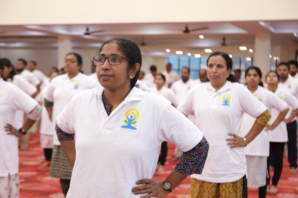 pmgkochi's tweet photo. #InternationalDayofYoga2023 #IDY2023 #HarAnganYoga
@AshwiniVaishnaw@devusinh@PIB_India@mygovindia@moayush@IndiaPostOffice https://t.co/m2V56EL3vK