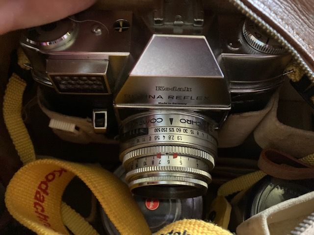 HRProbate's tweet photo. Here are just a few of the collectables uncovered by the Harrisons team during a probate property clearance.

Find out more about this service here: https://t.co/XCbqlZfqVT

#propertyclearance #probate #grantofprobate #will #willreading #solicitor #probatesolicitor #inheritance https://t.co/gBIt7vlmBe