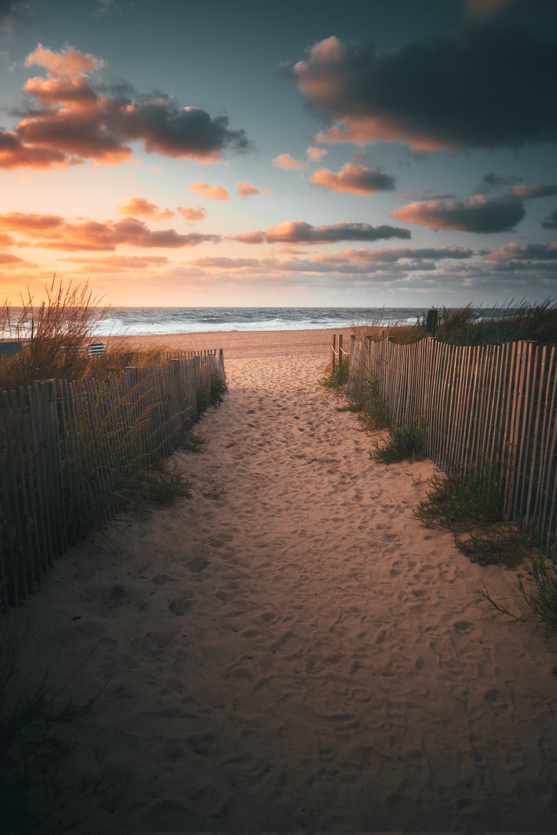 Ocean City, Maryland. Photo by Jason Pischke @J_Pischke

#photooftheday #picoftheday #photos #photo #pics #hiking #hikingadventures #landscapes #landscape #fun #rvlife #rvliving #vanlife #travel #travelingtx #travelphotography #nature #naturelovers #naturephotography