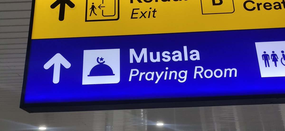 _gil4ngputr4_'s tweet image. Sesuai dengan ejaan di KBBI

#musala