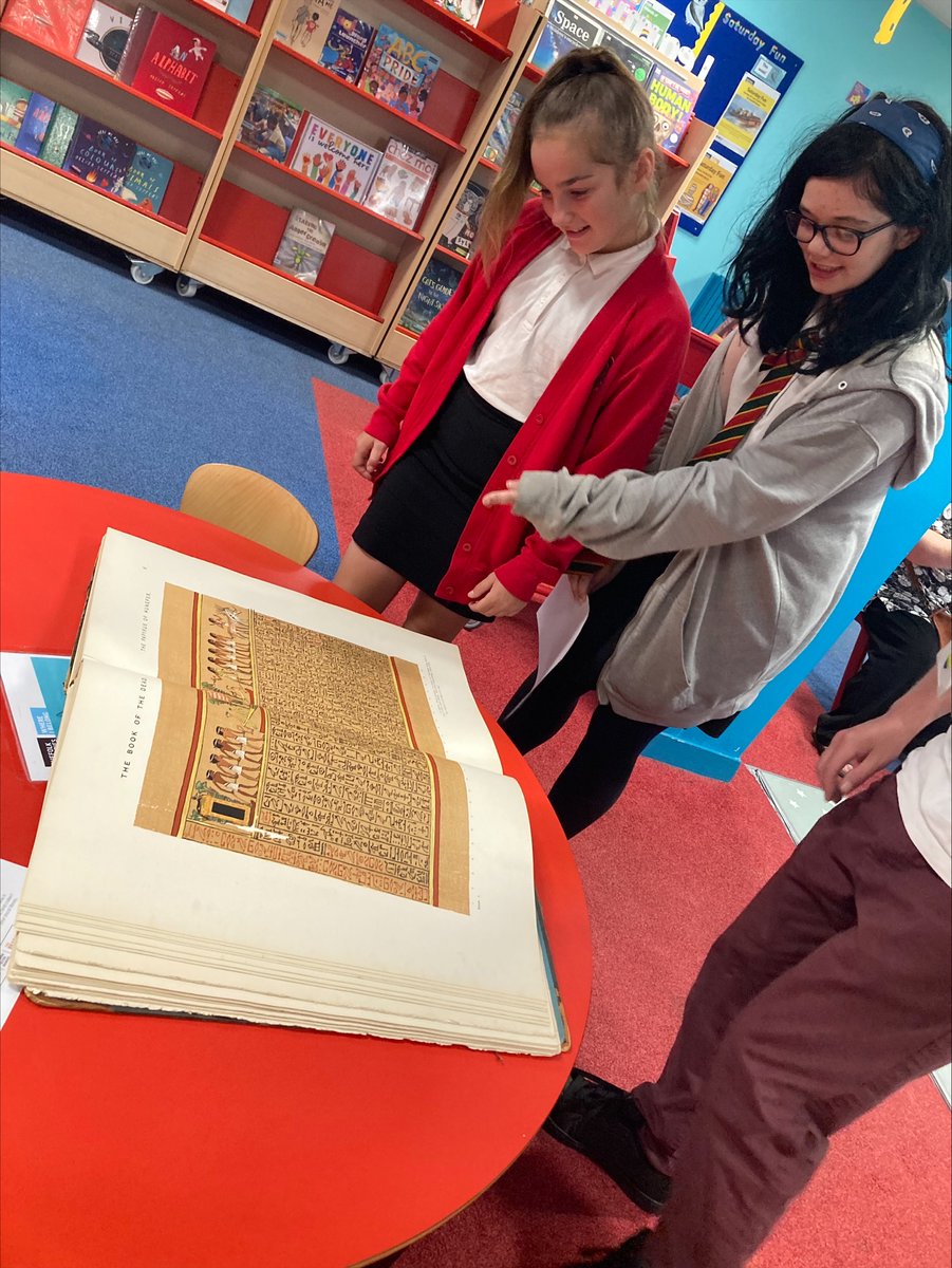 PoplarsSchool's tweet image. This half term all of our KS2 children are being given the opportunity to visit Lowestoft library and sign up for a library card so they can borrow their own books! 

#LowestoftLibrary #EvolutionTrust #readingcommunity #readingforpleasure