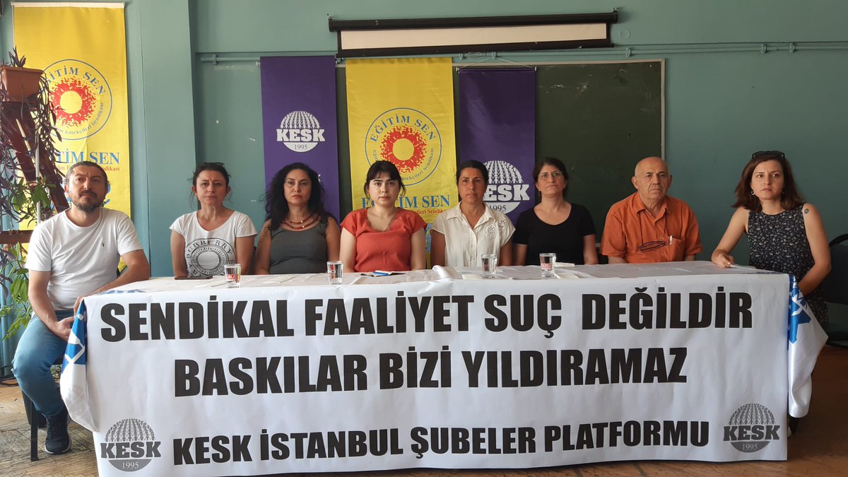 Sendikal Faaliyet Suç Değildir

Baskılar Bizi Yıldıramaz.