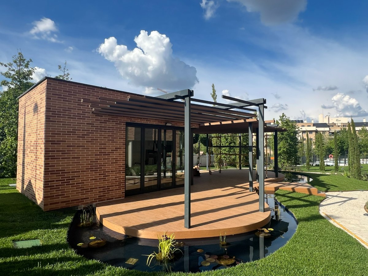 𝗘𝗗𝗜𝗙𝗜𝗖𝗜𝗢 𝗜𝗟𝗘𝗫 𝗕𝗢𝗧𝗔́𝗡𝗜𝗖𝗢. 🌳

💥 Ya hemos acabado esta obra dotada del diseño más innovador. 💥

📍 Calle Alvarado, 6. Colmenar Viejo (Madrid).

#nismar #obranueva #proyectos #construccion #madrid #ilexbotanico

Más información: 👇
nismar.es/proyecto/edifi…