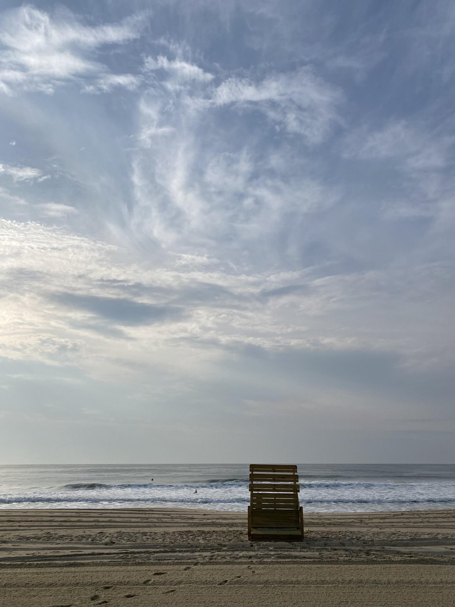 Visit_NJ's tweet photo. The sun has risen. It’s officially SUMMER! What are your plans for the first day of summer? Head to the Jersey Shore. 🐚
📍Belmar, New Jersey
.
.
.
#VisitNJ #NewJersey #BelmarBeachNJ #NJSummer #BeachSunrise https://t.co/z8kF9I75ol