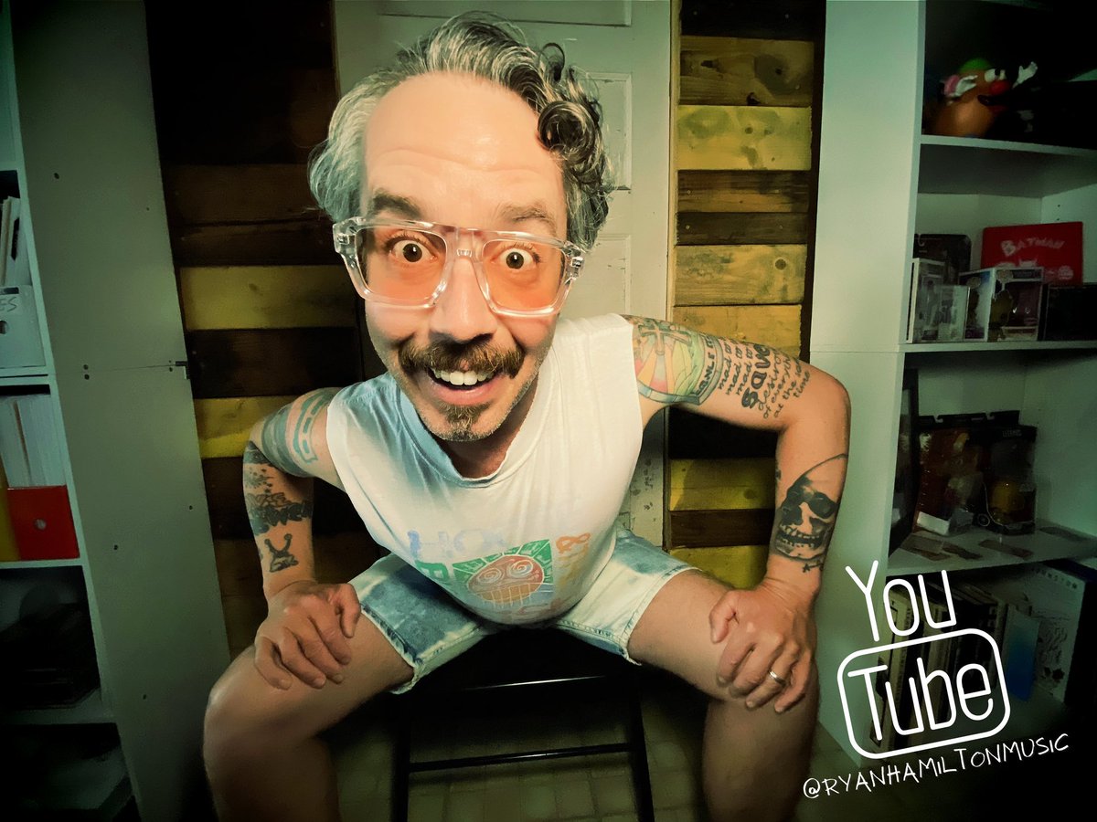 TheRyanHamilton's tweet image. Well slap my a$$ and call me Sally! 
SO awesome to see everyone loving my new song/video! 
Make sure you find me on the Youtubes! 
I’d include a link, but I don’t know how! -Uncle Ryan 🍻 
#90s #UncleRyan