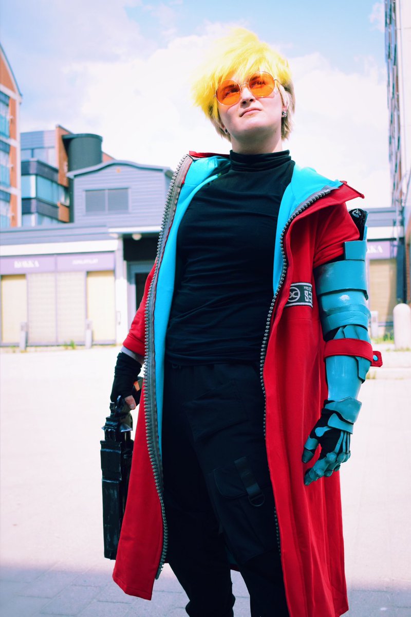 xx_demonboi_xx's tweet photo. #desucon #trigun #TRIGUNSTAMPEDE #vashthestampede 

📸: spouse of my bestie https://t.co/udUBlGXbCP