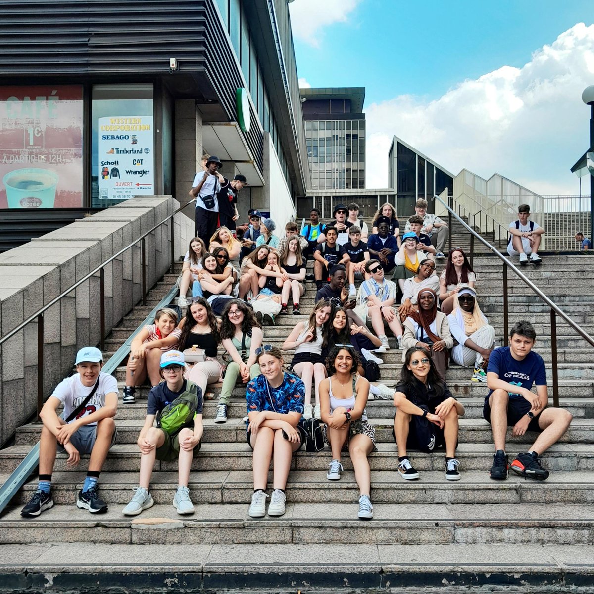 Castle Mead Academy tweet media