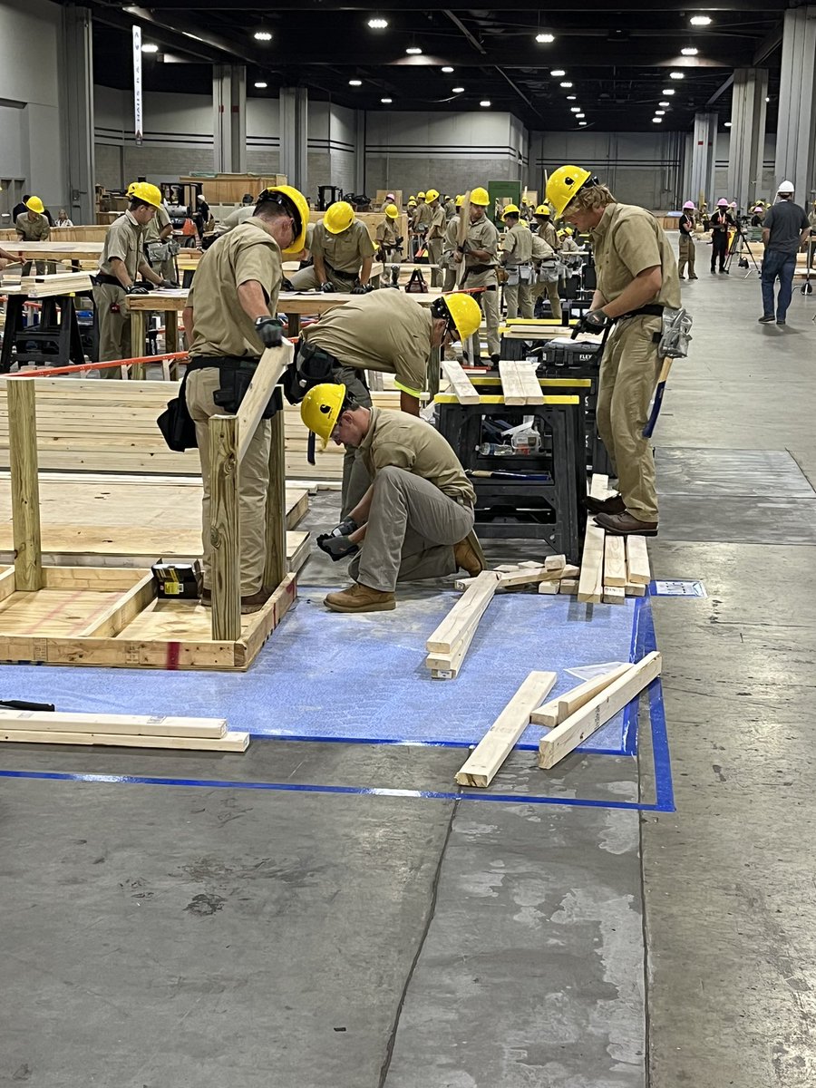 LCCSshop's tweet photo. Teamworks is off and running now as well. #NLSC23 @SkillsUSA @lccschools https://t.co/7F7236OWYa