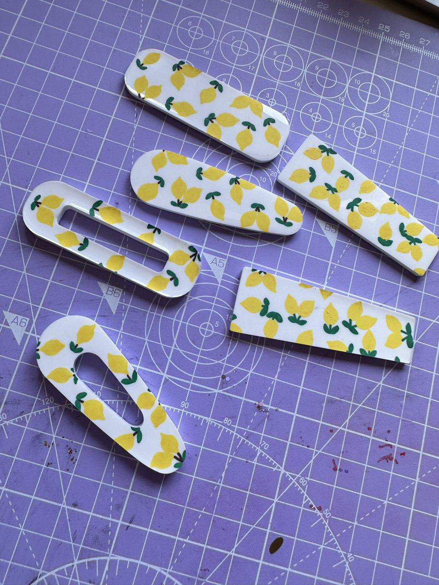 I think I need to work on my lemons 🍋 
What do you think?
#mhhsbd #SBS #wip