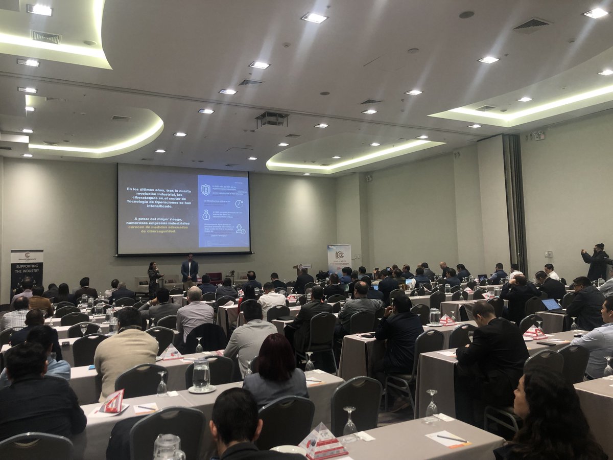 info_CCI's tweet photo. La mejor manera de aprender sobre #ciberseguridad #industrial es desde la experiencia, por ello, desde @nttdatalatam comparten un caso práctico gracias a Jorge Mendoza de Mineras Las Bambas y a Mónica Yolanda Villavicencio de NTT Data hoy en #CCIcon20
https://t.co/19N3o1wYZA https://t.co/O50IkCXvEd