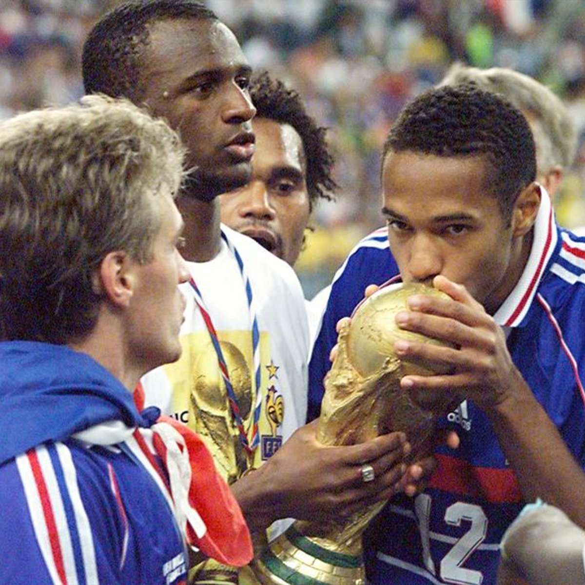 Gunnersc0m's tweet photo. 25 years ago today, the Arsenal won the World Cup 🏆😉 https://t.co/BhesZ2INX4