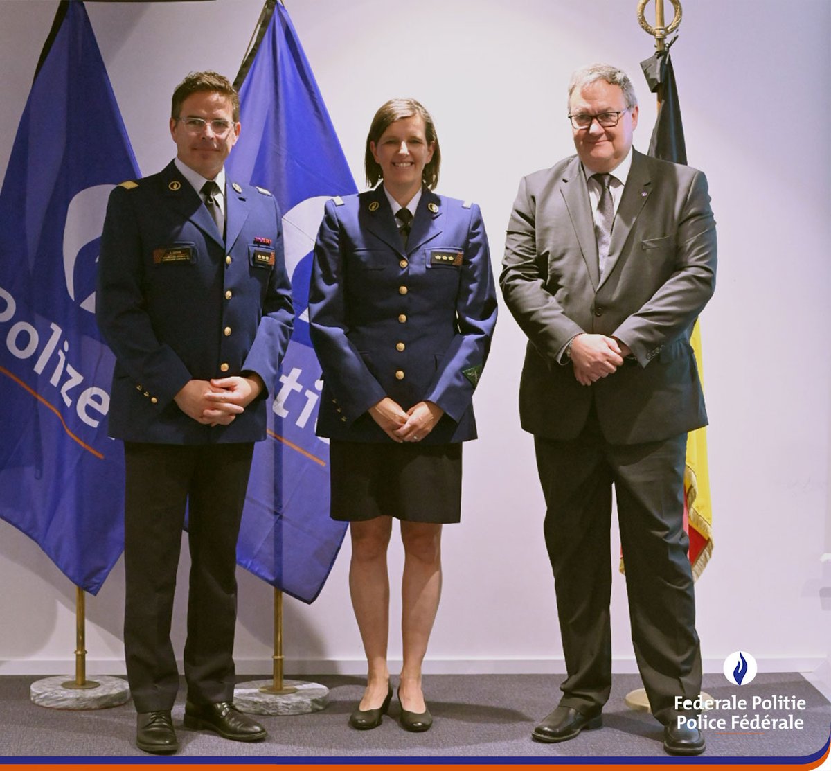 federalepolitie's tweet photo. Sophie Lever is de nieuwe gerechtelijke directeur van de Federale Gerechtelijke Politie van Limburg. Ze legde de eed af voor leidinggevenden van de Federale Politie die voor het eerst waren samengebracht door de commissaris-generaal a.i Eric Snoeck. https://t.co/TJ84ZBu5nl