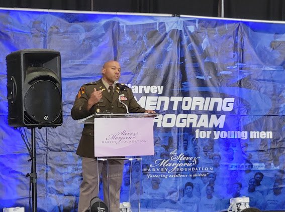 billybleuh's tweet photo. Honored to be a part of the Steve Harvey Mentorship Program for Young Men #mentorship #DREAM #inspire #motivate https://t.co/dMcmMGD7u4