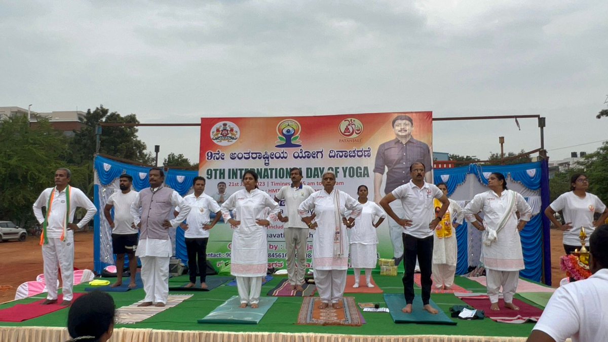 #IDY2023PATANJALI_KARNATAKA
HMT grounds,RT Nagara,Bengaluru.
With team Byrathi Suresh,Minister,GoK