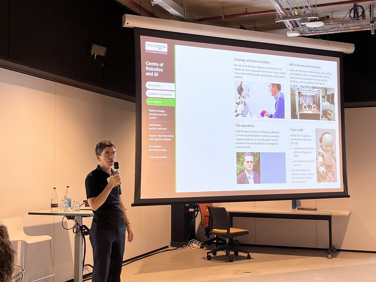corolab_UoM's tweet photo. Professor Angelo Cangelosi talked about the research themes at Manchester Centre for Robotics and AI.

@OfficialUoM #RAI #robotics #ai #corolab https://t.co/Tt6IGpBYoq