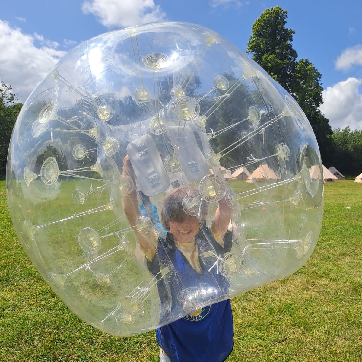 Y3Y4ManorPrep's tweet photo. Zoorrrrbbiiiinnnnngggggg!!!!!!!
@manorprep
#Year4 #Residential #SchoolTrip #Camping #Zorbing https://t.co/3MPsA3W5EU