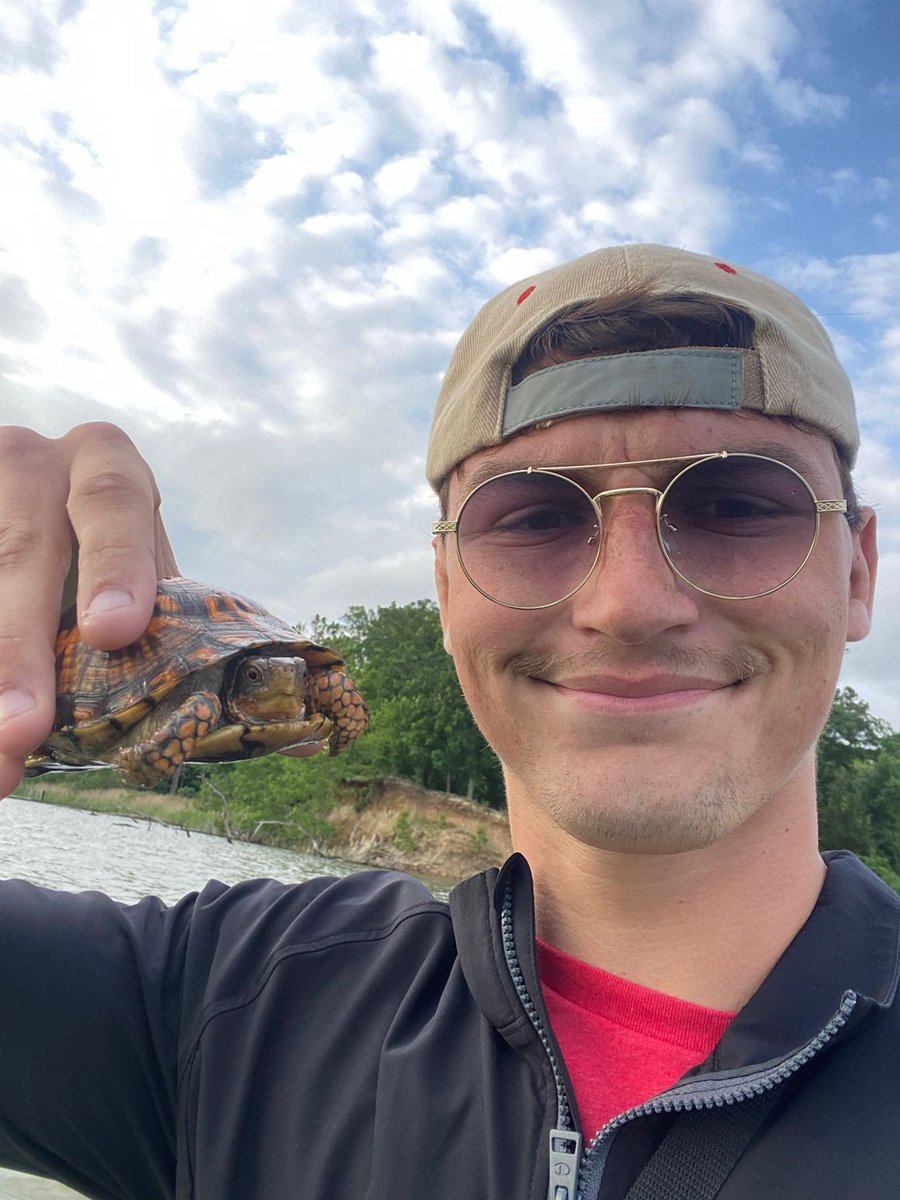 WabashCollege's tweet photo. ✨ Internship Spotlight✨ Matthew Lepper '25 is interning this summer at Smithsonian Environmental Research Center’s Terrestrial Ecology Lab.
“I was immensely interested in working at such a prestigious institution centered around the field that I am passionate about.” https://t.co/9HA8vKQJ1D