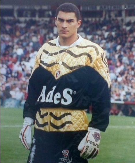 PPPPPAAAAABBBBBLLLLLOOOOO tweet media