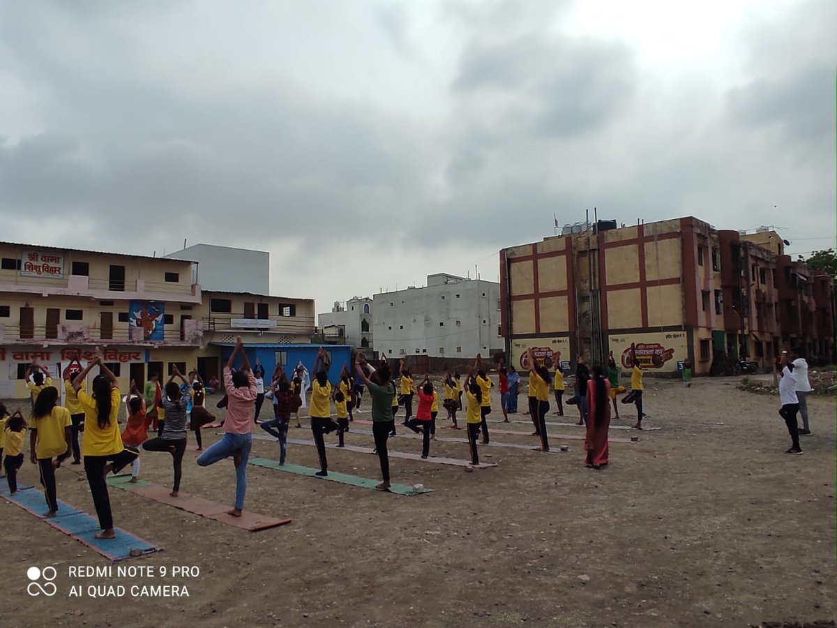 vswsindore's tweet image. Celebrated International Yoga Day with students of Shri Wama Shishu Vihar!!! 
International Yoga Day
#VSWS #VSWSindore 
#YogaForHumanity #YogaForHealth #YogaForWellness