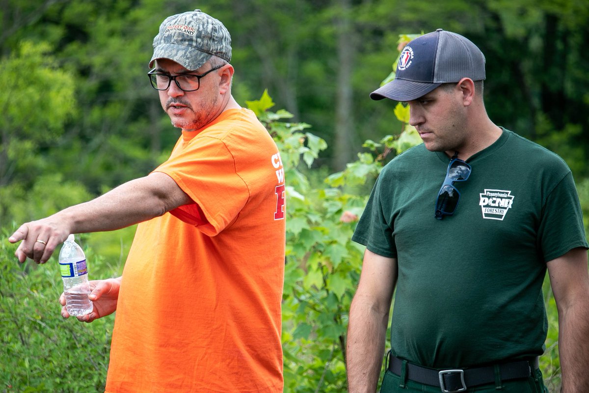 DelawareForests's tweet image. So glad to be part of this training, which included a UAS demo provided by the @nature_org MD/DC Chapter for, held at @gc_cewd #ForestryTraining #FireTraining