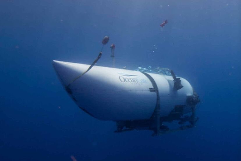 QaysSediqi's tweet photo. Absolutely horrible what happened to the people on the #submarine however, I can’t help but notice that the #GreeceBoatDisaster in which so far 82 have died and more than 500 are missing is not even receiving half as much media attention.

Asylum seekers’ lives don’t matter? https://t.co/Kf75P8hGvG