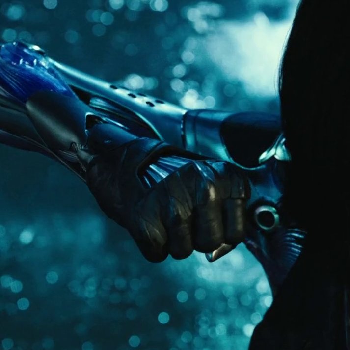 Alita_Warrior_99 ⚔️😇 on Twitter "I spotted a continuity error