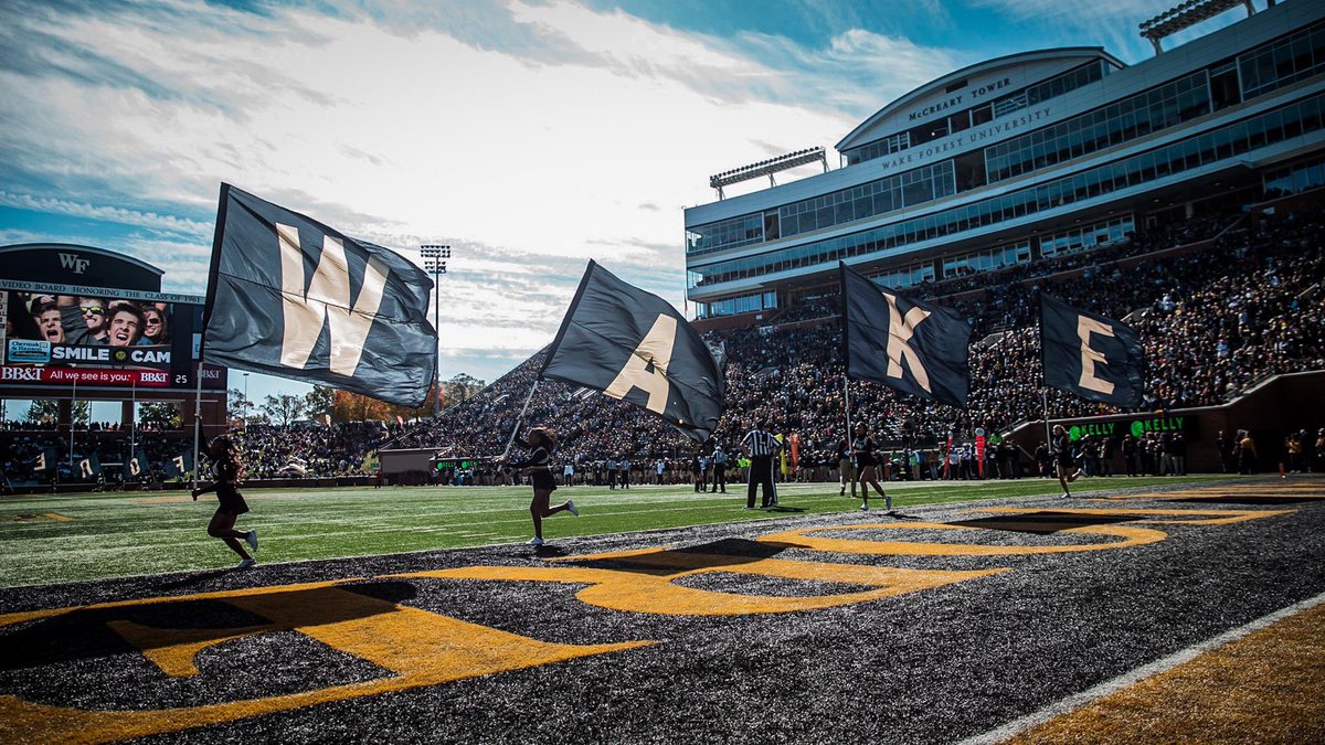 Come join our team! 🎩

We are looking for a Associate Director of Fan Experience and Sales to join our squad in Deactown! #GoDeacs 

Apply here: rb.gy/vr0hk