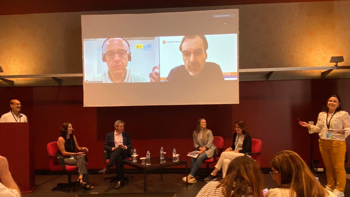 Our project manager <a href="/sofiadesteves/">Sofia Dinis Esteves</a> (<a href="/FCTNOVA/">Faculdade de Ciências e Tecnologia | NOVA FCT</a>)  and <a href="/jmdaf33/">João Fernandes</a> (EMPINO Lda) are our hosts for the second interactive roundtable: Policies and funding mechanisms to foster blue innovation, knowledge critical to support strong #BlueEconomies! <a href="/AtlanticArea/">Interreg Atlantic Area</a> <a href="/EU_MARE/">EU Maritime & Fish</a>