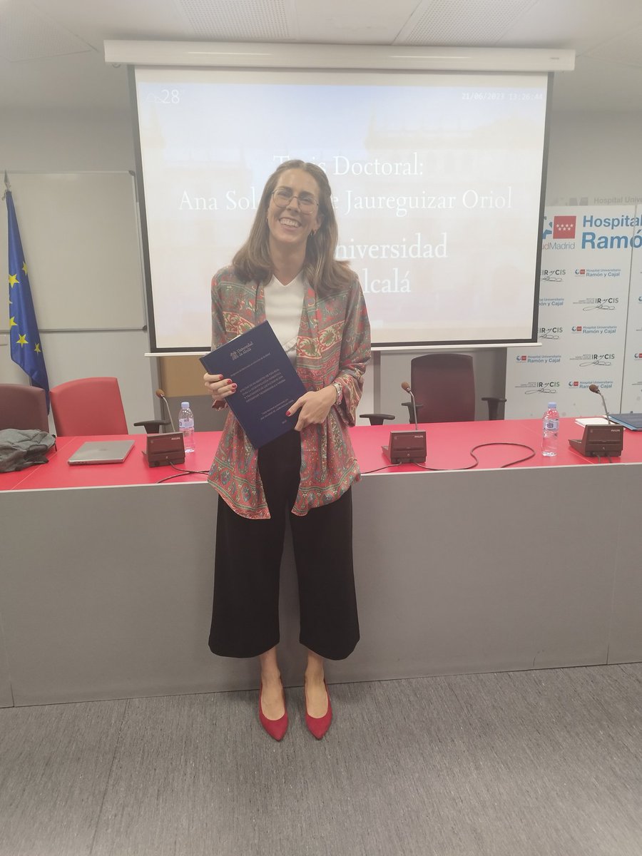 Enhorabuena a nuestra compañera la Dra Jaureguizar <a href="/anajaureguizar_/">Ana Jaureguizar</a> por tesis doctoral. Ya es DOCTORA!!!!!! <a href="/DJC6998/">David Jiménez 🇪🇸</a> <a href="/FranGarciaRio/">Francisco García Río</a>