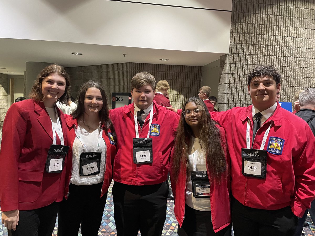 Callie, Isamar, Tony, Nick, and Emily are ready for the SkillsUSA National Quiz Bowl competition. These students will answer a barrage of questions about SkillsUSA, current events, math, history, and more! Good luck!
<a href="/GIPublicSchools/">GIPS</a> <a href="/GishActivities/">WearPurple...BeGold</a>