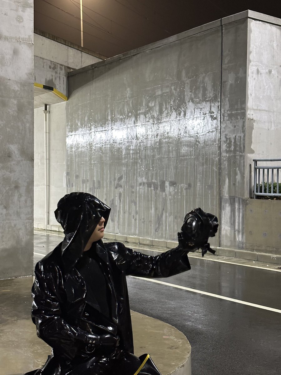 下雨天了怎么办。
📷 <a href="/twidisxj666/">熊吉</a>