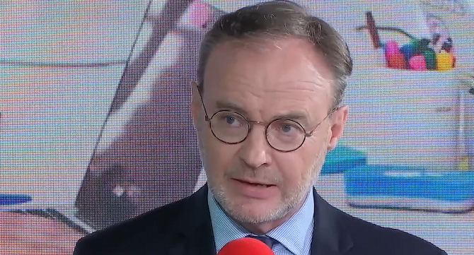 🎙 Interview🎙
Découvrez l’interview de Bruno Delprat : « Donner toute sa place à la prise en charge servicielle des #agents publics ».
📌lnkd.in/enXCh-E6

#prioritéàlapersonne #intermédiation #accompagnement #fonctionpublique