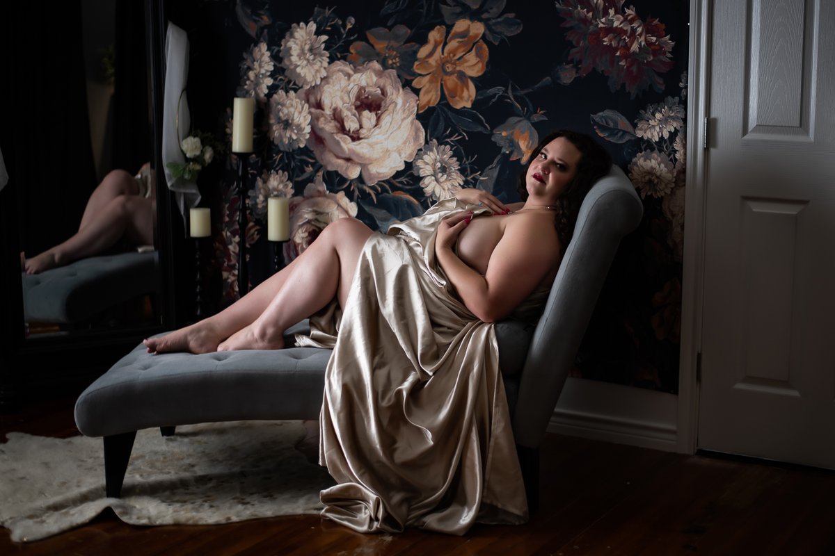LesShawBoudoir's tweet photo. ✨All Bodies Boudie Call!!! Ever dreamed of being a model for a day? We are searching for everyday women who are ready to embrace their bodies and inspire others to embark on their self-love journey.  Apply here: https://t.co/LL2pFSMJIC #texasboudoir #boudoirsession #confidence https://t.co/MtNz212kUj