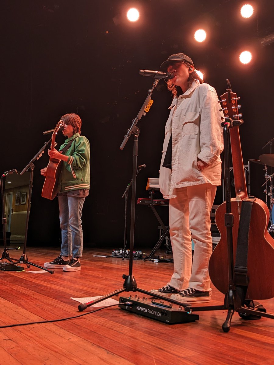 Also, the <a href="/teganandsara/">Tegan and Sara</a> VIP Soundcheck Experience is a thing of beauty. So special. Hope they continue it for future tours. #crybabytour