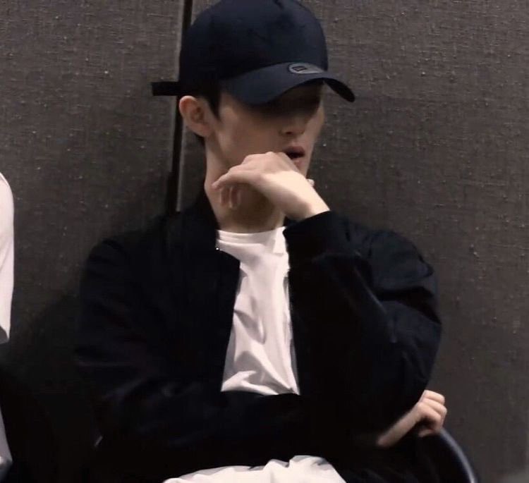 헤린 ✩ tweet media